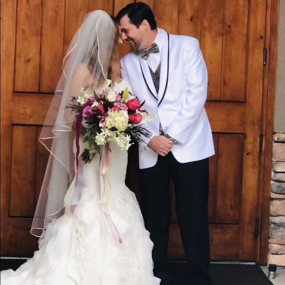 Meet your Posher, Rebekah - Picture 2 of 2